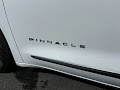 2024 Chrysler Pacifica Hybrid Pinnacle